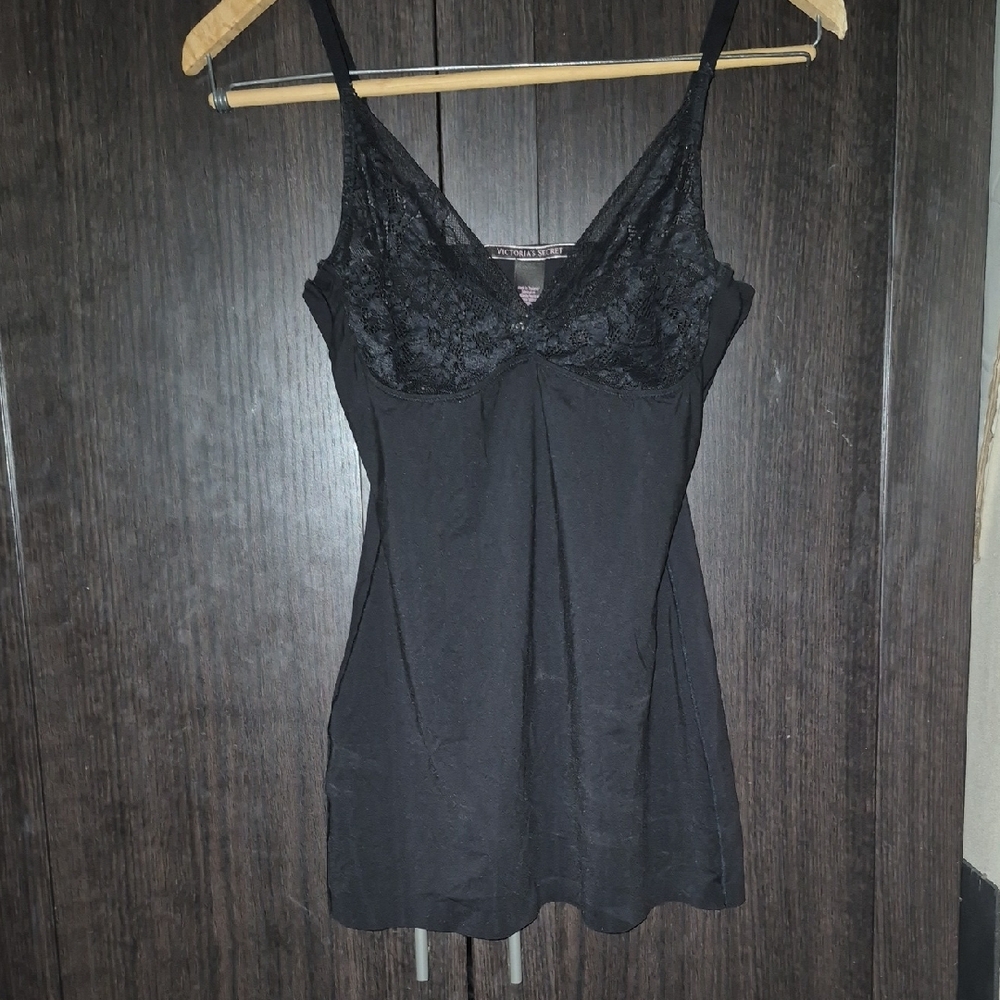 Victoria's Secret Elegant Black Lace Shapewear Top Med
